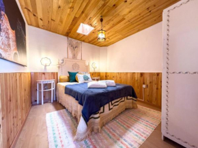 Casa Pais by Portus Alacer